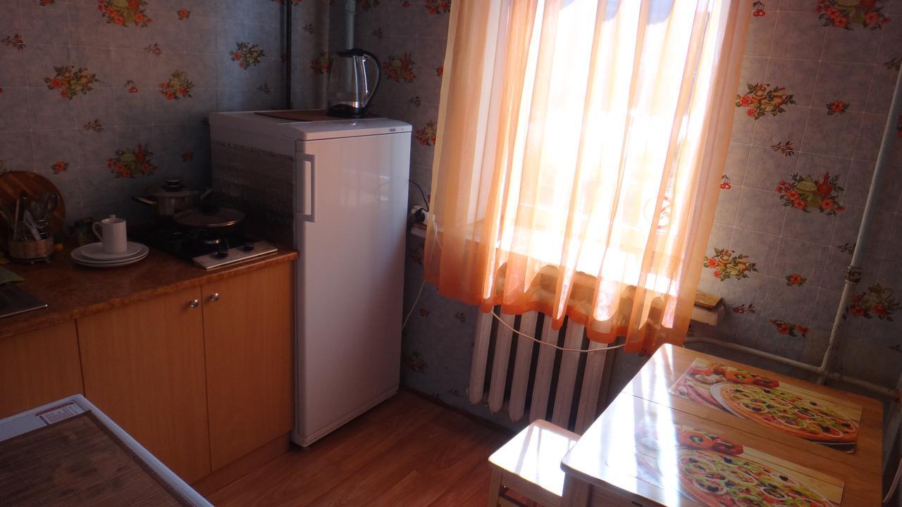Apartment Near The Central Railway Station 키예프 외부 사진