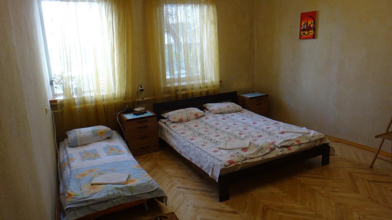 Apartment Near The Central Railway Station 키예프 외부 사진